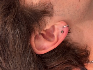 Titanium ball and hoop by Emerald & Opal